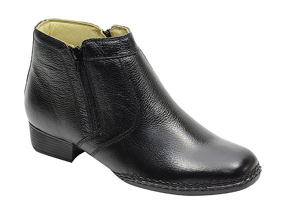 BOTA MASCULINA SOLA CONCHA COSTURADA MACIA EM COURO NATURAL COR PRETO COM ZIPPER E402