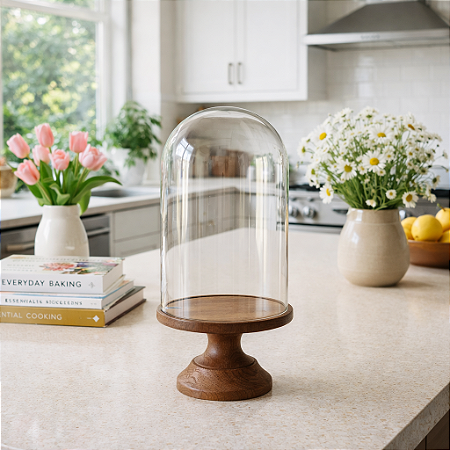 Pedestal em Madeira com Redoma de Vidro Altura 30cm