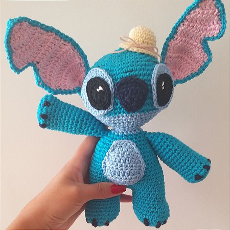 Stitch amigurumi boneco