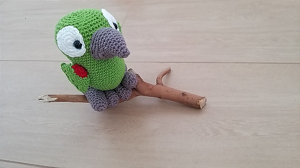 Amigurumi papagaio