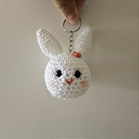 10 Lembrancinhas coelhinho amigurumi chaveirinho