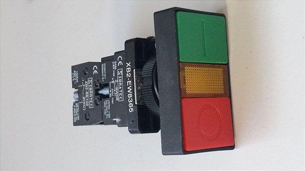 Botão duplo quadrado sem ressalto