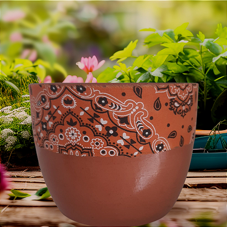 Vaso de cerâmica com aplicação de tecido