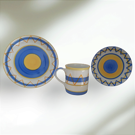 Jogo de 3 peças (caneca, prato de pão, prato de sobremesa)