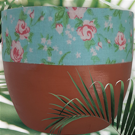 Cachepot de cerâmica com aplicação de tecido