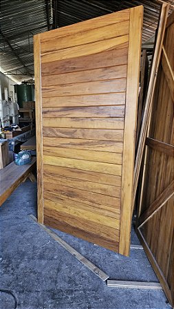 Porta sob medida em madeira de demolição -  Preço por metro quadrado