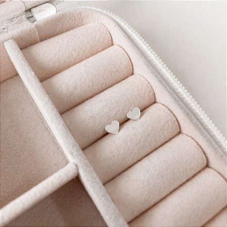 Brinco mini coração