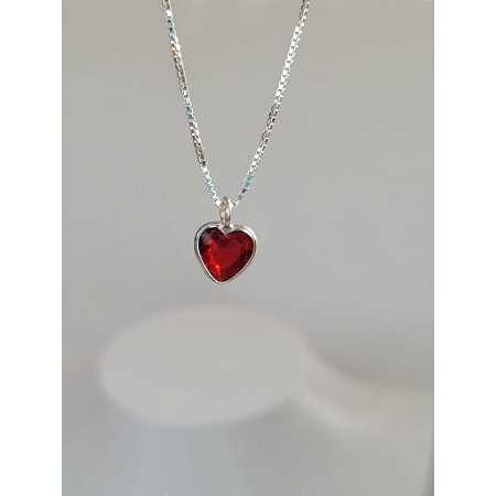 Colar coração ponto de luz vermelho rubi 40cm