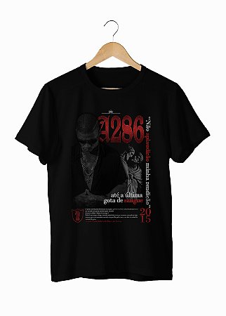 Camiseta A286 - Não aplaudirão minha rendição - Oversized