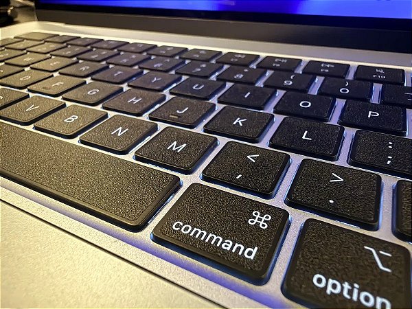 Adesivos Transparentes P/ Proteção teclado Macbook M4 M5 Neo / Air / Pro 14 16 poligadas