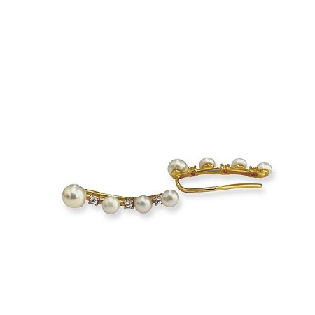 Brinco Earcuff com Pérolas em ouro 18k