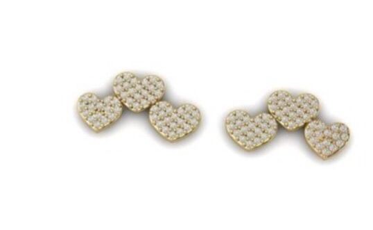 Brinco Trio de Corações com Zircônia em ouro 18 k