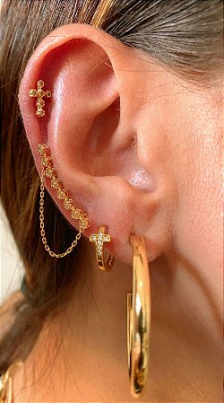 Piercing Cruz Detalhes com Zircônia em ouro 18k