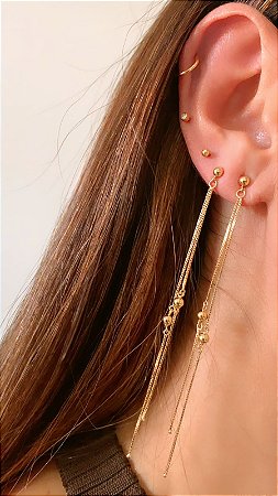 Brinco Fio em ouro 18k