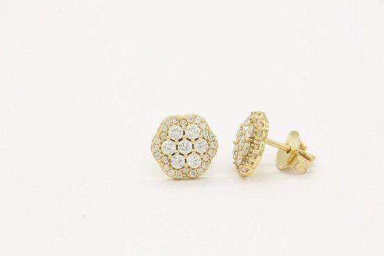 Brinco Flower com Diamantes em ouro amarelo 18k