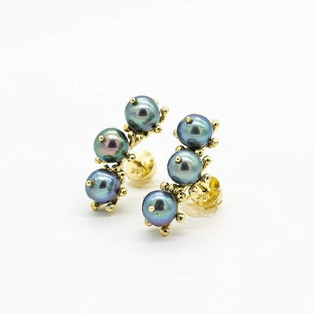 Brinco Earcuff em Pérola Negra em ouro amarelo 18K