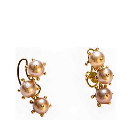 Brinco Earcuff em Pérola Rosa em ouro amarelo 18K