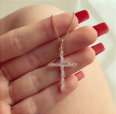 Corrente Cruz Delicada com Zircônias Diamond Dourado