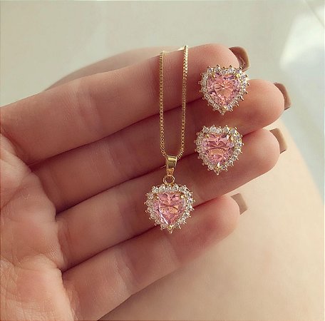 Conjunto Coração com Zircônias Safira Rosa Claro e Diamond Dourado