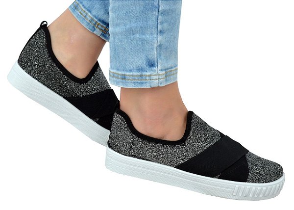 tenis slip on caixa alta