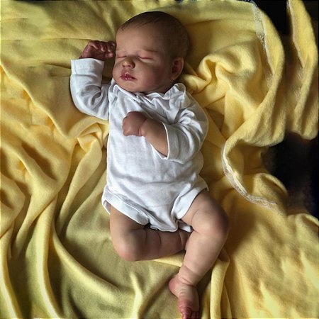 Bebê Reborn Menino Corpo de Pano + Silicone