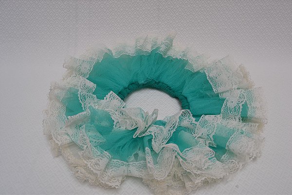 saia de tule com renda
