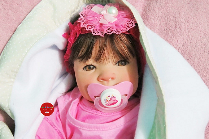 Bebê Reborn Menina Shyann 43 Cm Olhos Abertos Super Realista Com Acessórios E Enxoval Bebê Encantadora