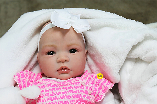 Bebê Reborn Menina Shyann 43 Cm Olhos Abertos Princesinha Realista Acompanha Lindo Enxoval Promoção
