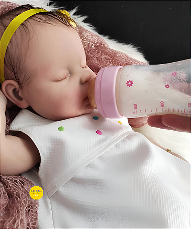 Bebê Reborn Menina Silicone Sólido 47 Cm Olhos Fechados Pode Dar Banho Acompanha Com Acessórios