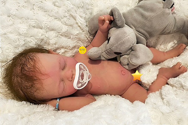 Bebê Reborn Menino Silicone Sólido 43 Cm Olhos Fechados Detalhes Reais De Um Bebê Pode Tomar Banho
