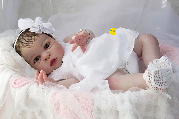 Bebê Reborn Menina Elliot 58 Cm Olhos Abertos Bebê Encantadora Quase Real Acompanha Lindo Enxoval