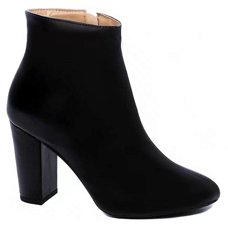 Bota Feminina Preta Cano Curto Salto Quadrado 51BA