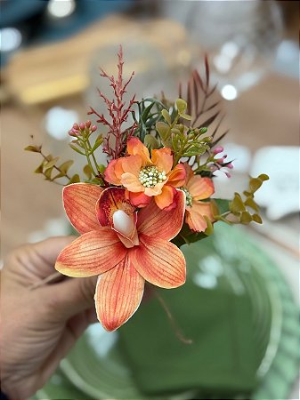 Porta Guardanapo Bouquet de Orquídea Laranja Outonal com Folhagem — Unidade