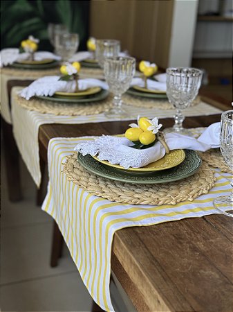 Trilho de Mesa Listrado Branco e Amarelo – 100% Algodão Tricoline | 1,5m x 0,45m