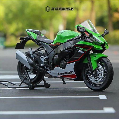 Miniatura Kawasaki Ninja ZX-10R KRT 2021 Welly 1:12
