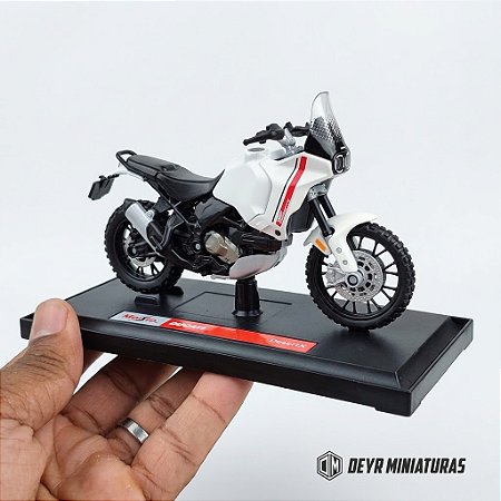 Miniatura Ducati DesertX 2022 Maisto Edição Especial 1:18