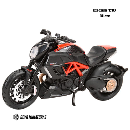 Miniatura Ducati Diavel Carbon 2011 Maisto 1:18