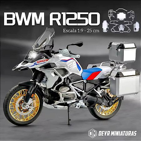 Miniatura BMW R 1250 GS Rallye 2022 c/baús Escala 1:9- Efeitos de Luzes (25 cm)