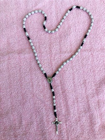 Terço Mariano Com Pedras da Colina das Aparições com Cordão Preto