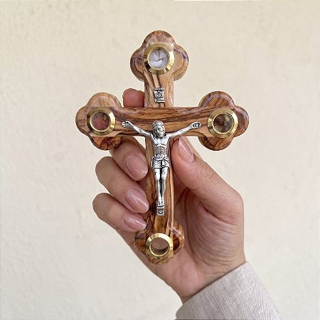 Crucifixo de Jerusalém