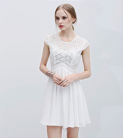 vestido crepe branco