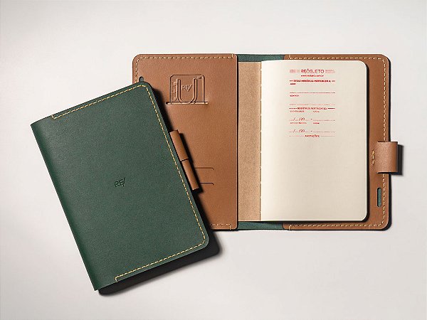 Capa para Caderno Bullet Journal A5 - Couro Bicolor Verde e Caramelo