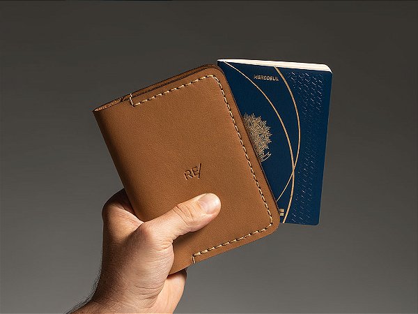 Capa para Caderneta e Passaporte - Couro Caramelo