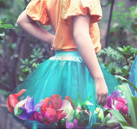 saia de tule com flores