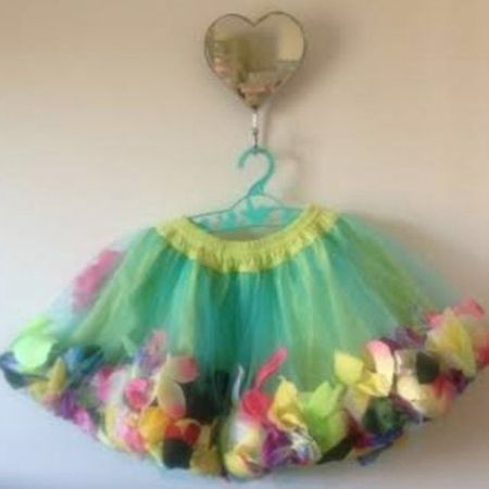saia de tule com flores