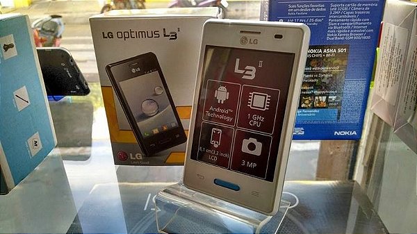 Smartphone LG Optimus L3 II Branco - Android 4.1 3G Desbloqueado Câmera 3MP Wi-Fi GPS