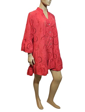 Vestido em laise vermelho