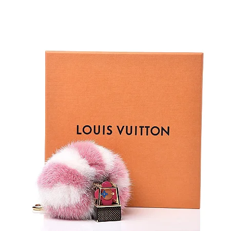 Louis Vuitton - Bag Charm in Fur pink