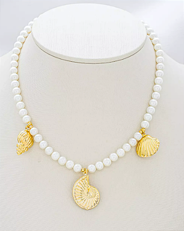 Colar Pérola Shell com Pingentes Fundo do Mar