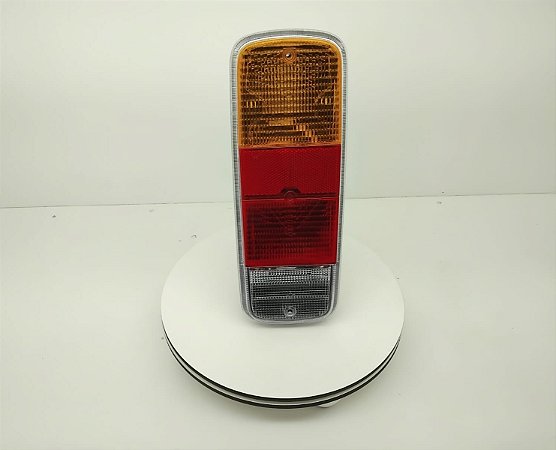 Lanterna Traseira Tricolor Kombi Clipper LE/LD 1976 1977 1978 1979 1980 1981 1982 1983 1984 1985 1986 ate 2013 - MIKRON